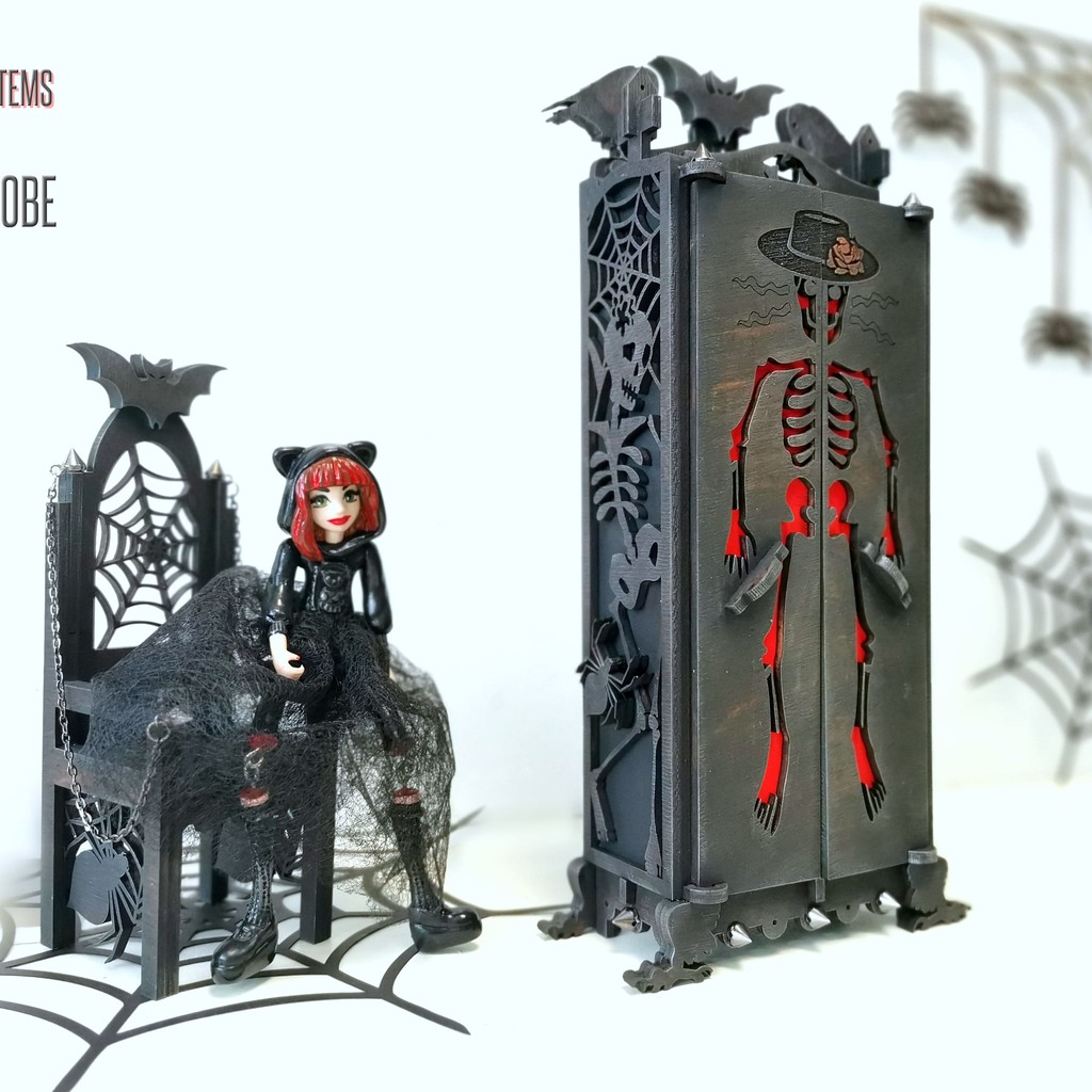 WARDROBE – Exclusive Haunted Dollhouse Vampire Furniture